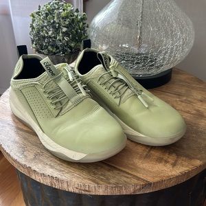 Clove Sneakers - Green